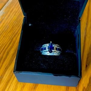 RARE Blue Saphire sterling silver ring with diamond and sapphire baguettes A+